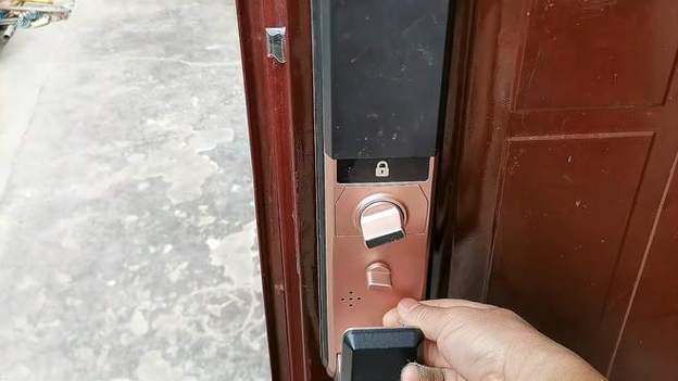 指纹锁把手空转开不了门图标
