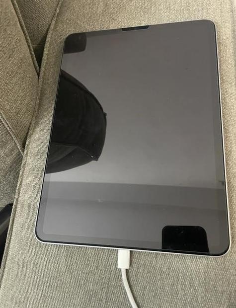ipad闲置太久开不了机