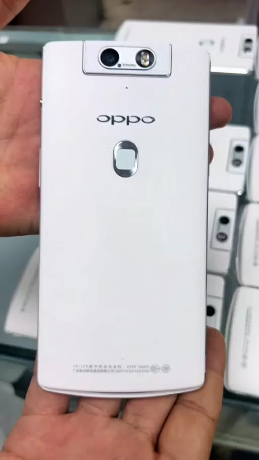 oppo翻转镜头手机什么型号