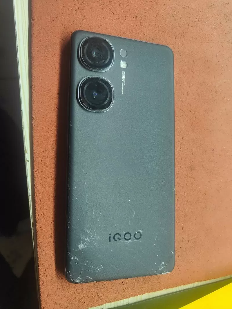 iqoo后盖玻璃怎么换